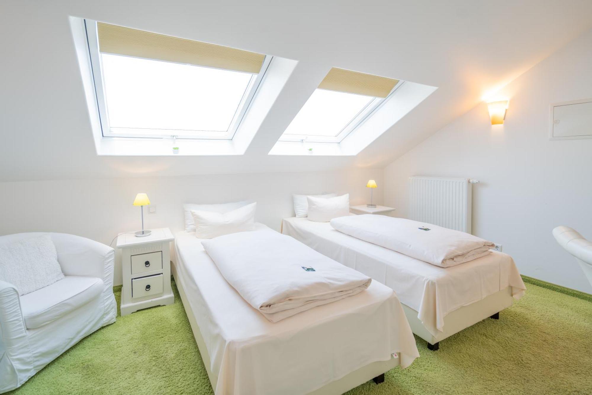Landhaus Hotel Wolfratshausen Eksteriør bilde