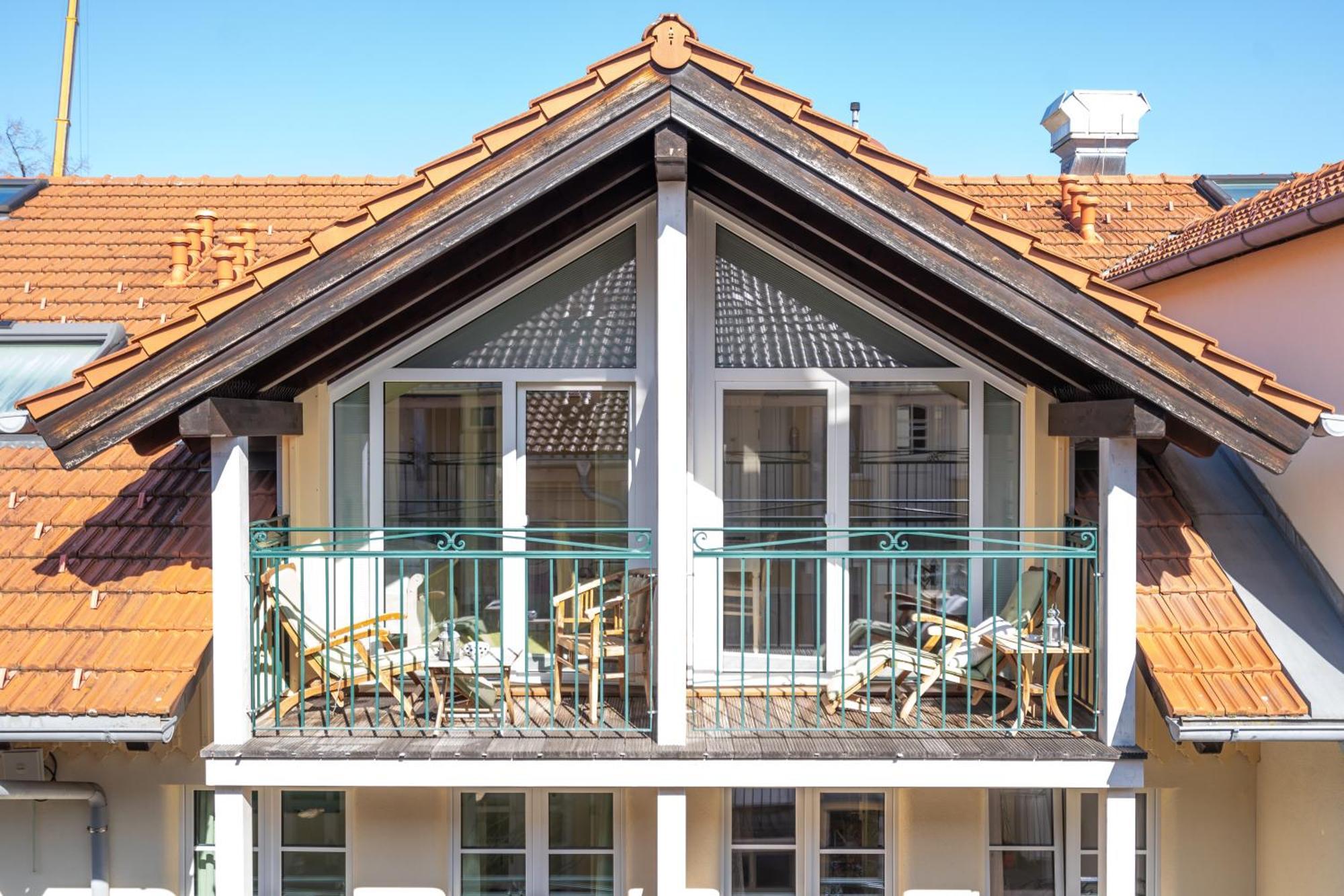 Landhaus Hotel Wolfratshausen Eksteriør bilde
