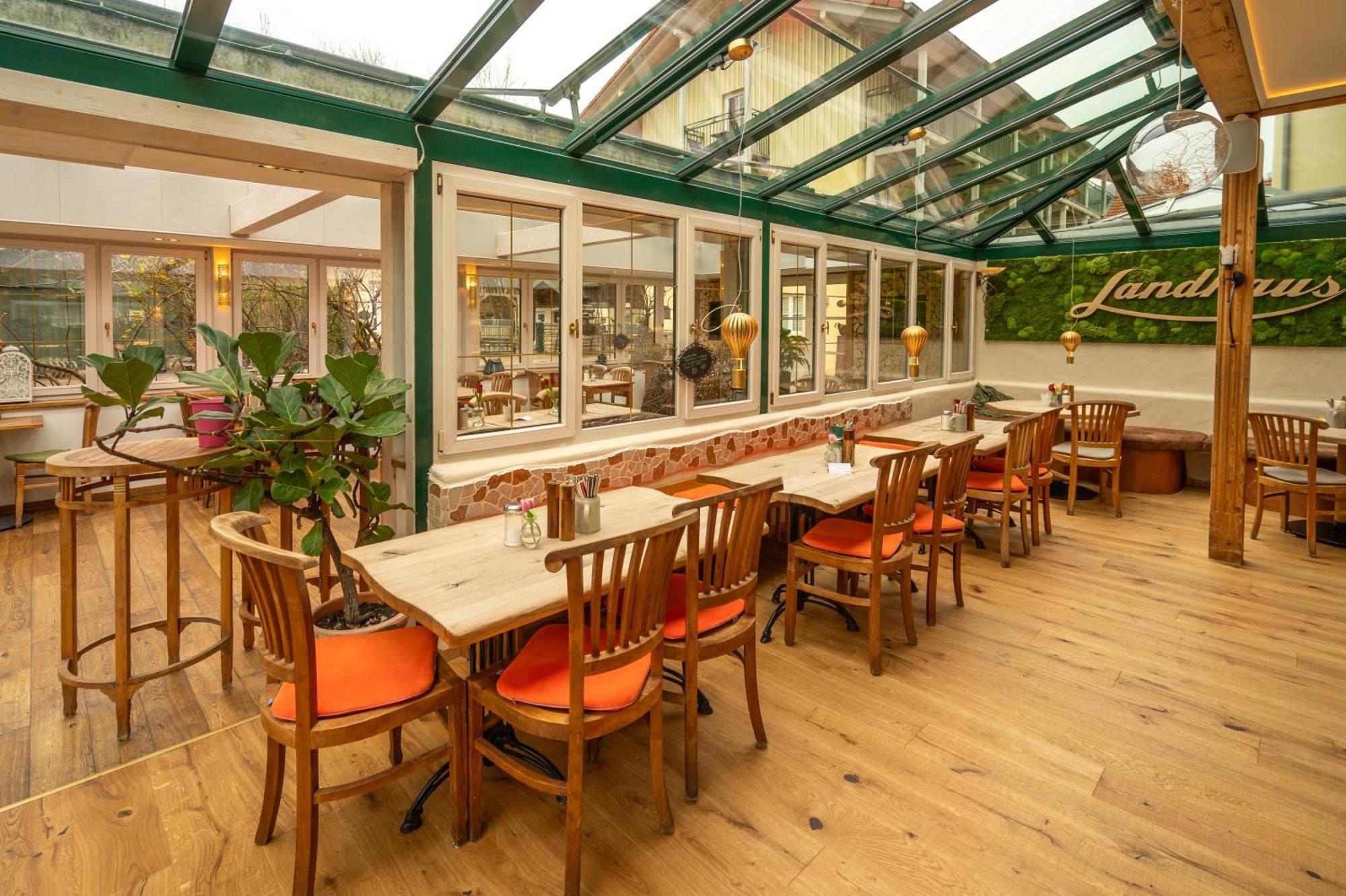 Landhaus Hotel Wolfratshausen Eksteriør bilde