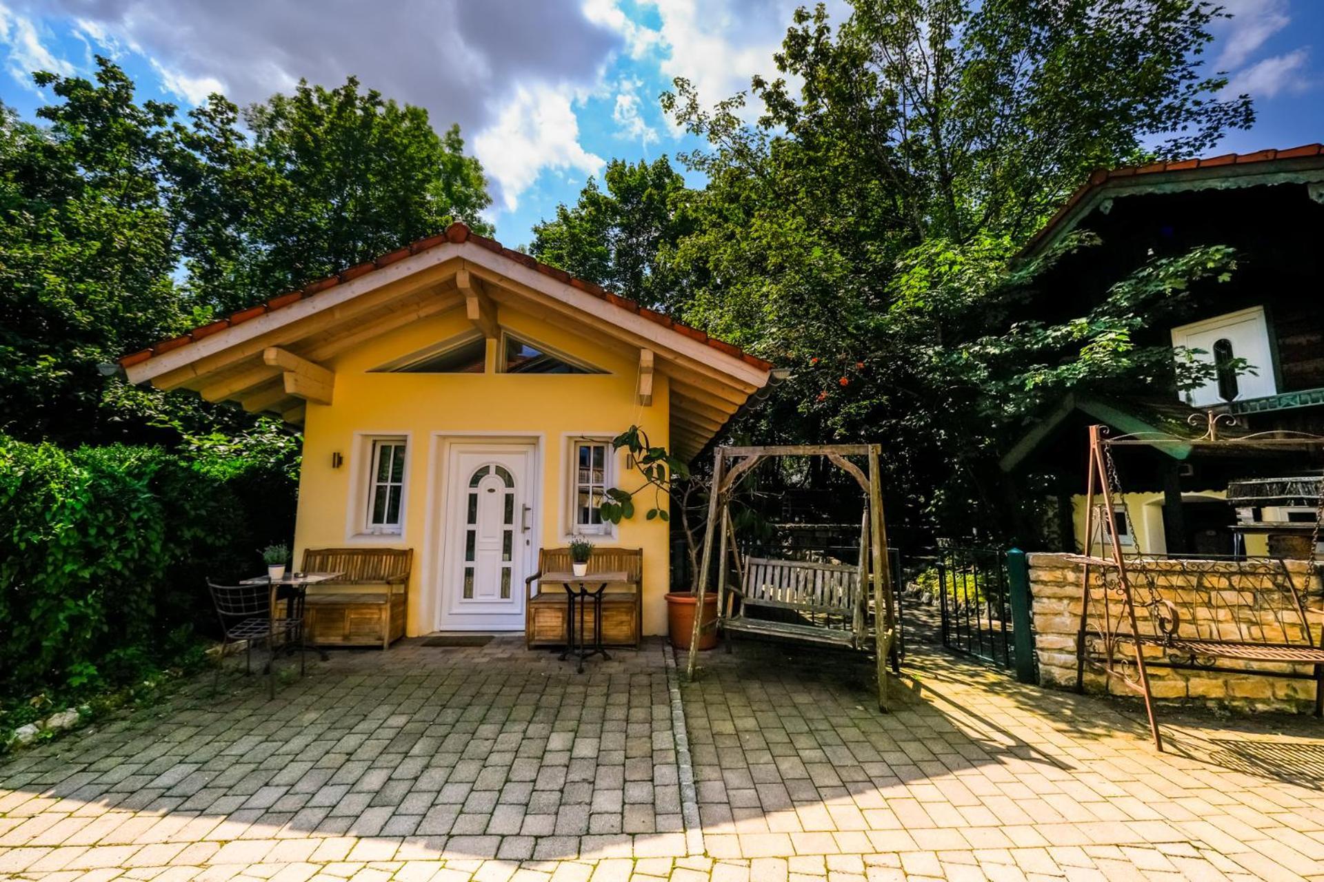 Landhaus Hotel Wolfratshausen Eksteriør bilde