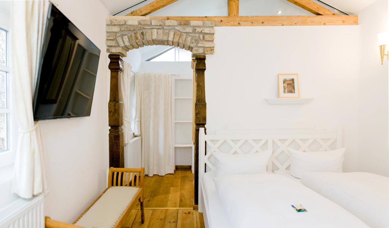 Landhaus Hotel Wolfratshausen Eksteriør bilde