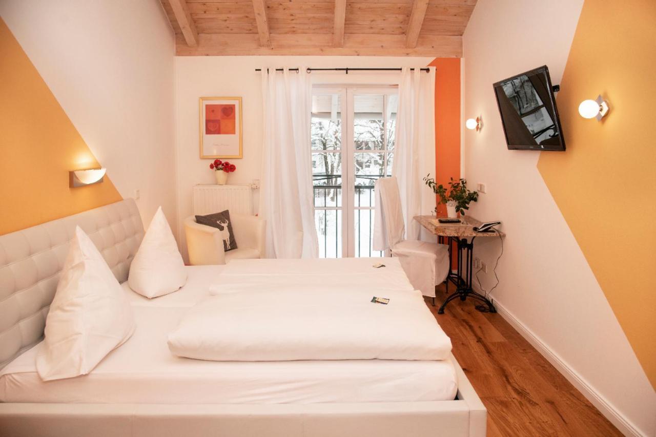 Landhaus Hotel Wolfratshausen Eksteriør bilde